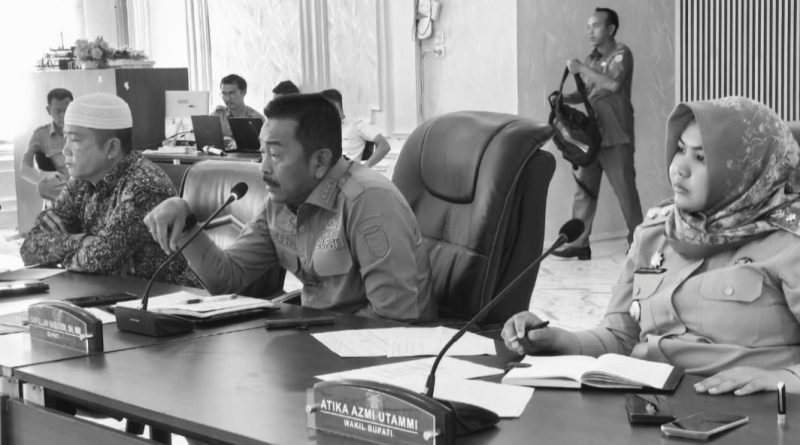 Bupati Madina Sarankan AMT Tempuh Jalur Hukum Bupati Madina Sarankan AMT Tempuh Jalur Hukum