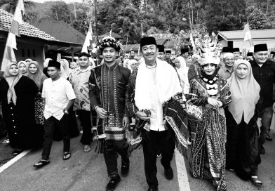 Warga Sipogu Urunan Dana Buat Bangun Titi Gantung