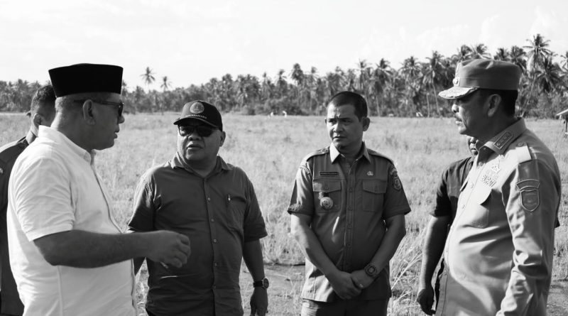 Cek Lahan Terdampak Banjir, Bupati Sebut Perbaikan Dimulai Pekan Ini