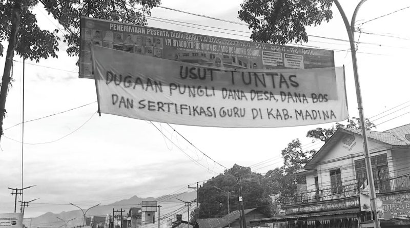 ​Pemkab Madina Respons Munculnya Spanduk yang Minta Saipullah Mundur