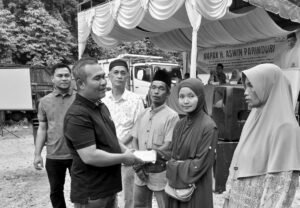 Asmaul Husna Dapat Berangkat ke Mesir, Warga Muara Botung Bantu Rp27 Juta